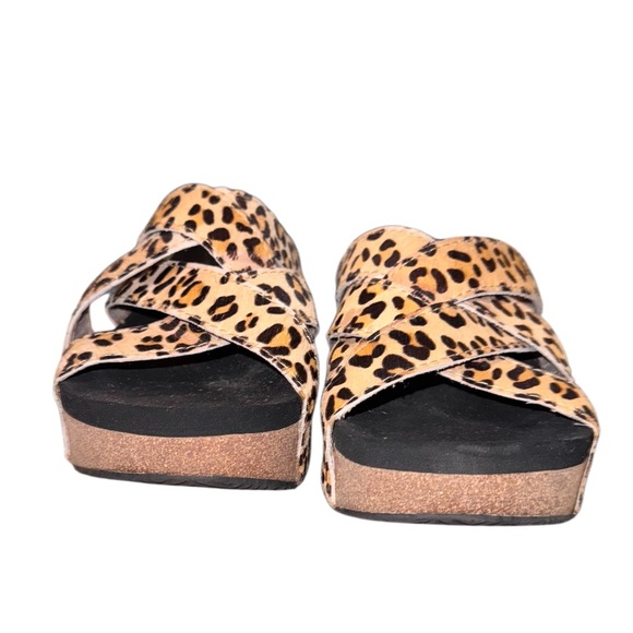 VERY VOLATILE Mayfield Leopard
wedges women’s shoes size 9 - Picture 11 of 17